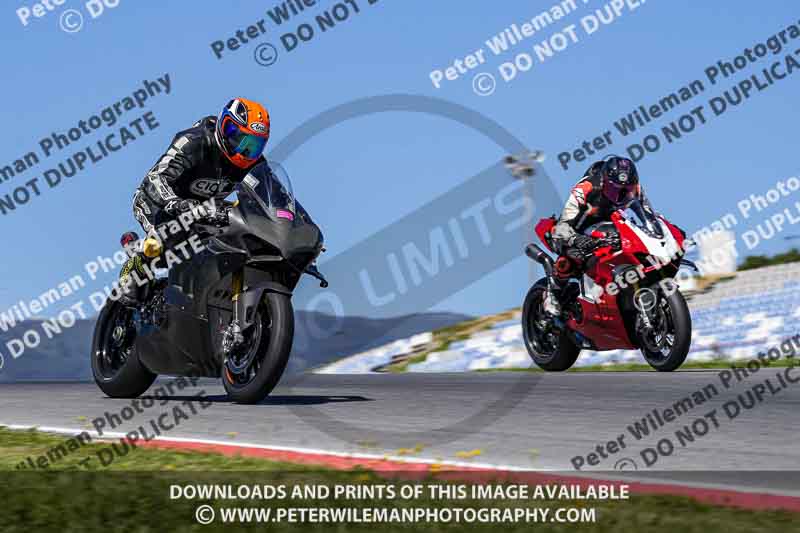 motorbikes;no limits;peter wileman photography;portimao;portugal;trackday digital images